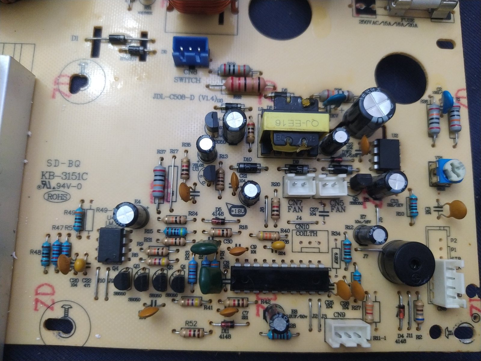 Placa de control de la Metro GIC3135 desmontada, modelo KB-3151C JDL-C50B-D